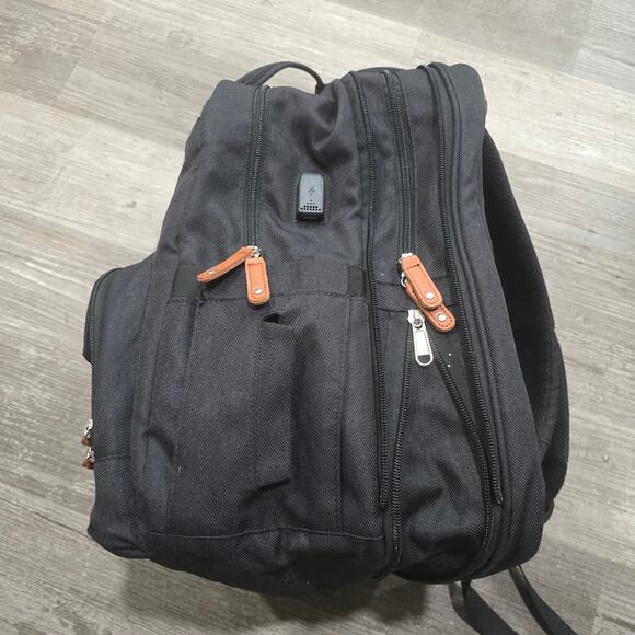 Qualypant Black Extra Large Diaper Bag for 2 Kids Expandable 35L Twin Backpack - Picture 2 of 12